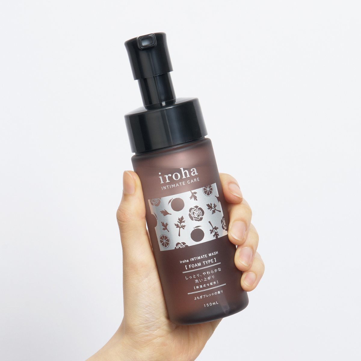 iroha INTIMATE WASH 【 FOAM TYPE 】よもぎブレンドの香り