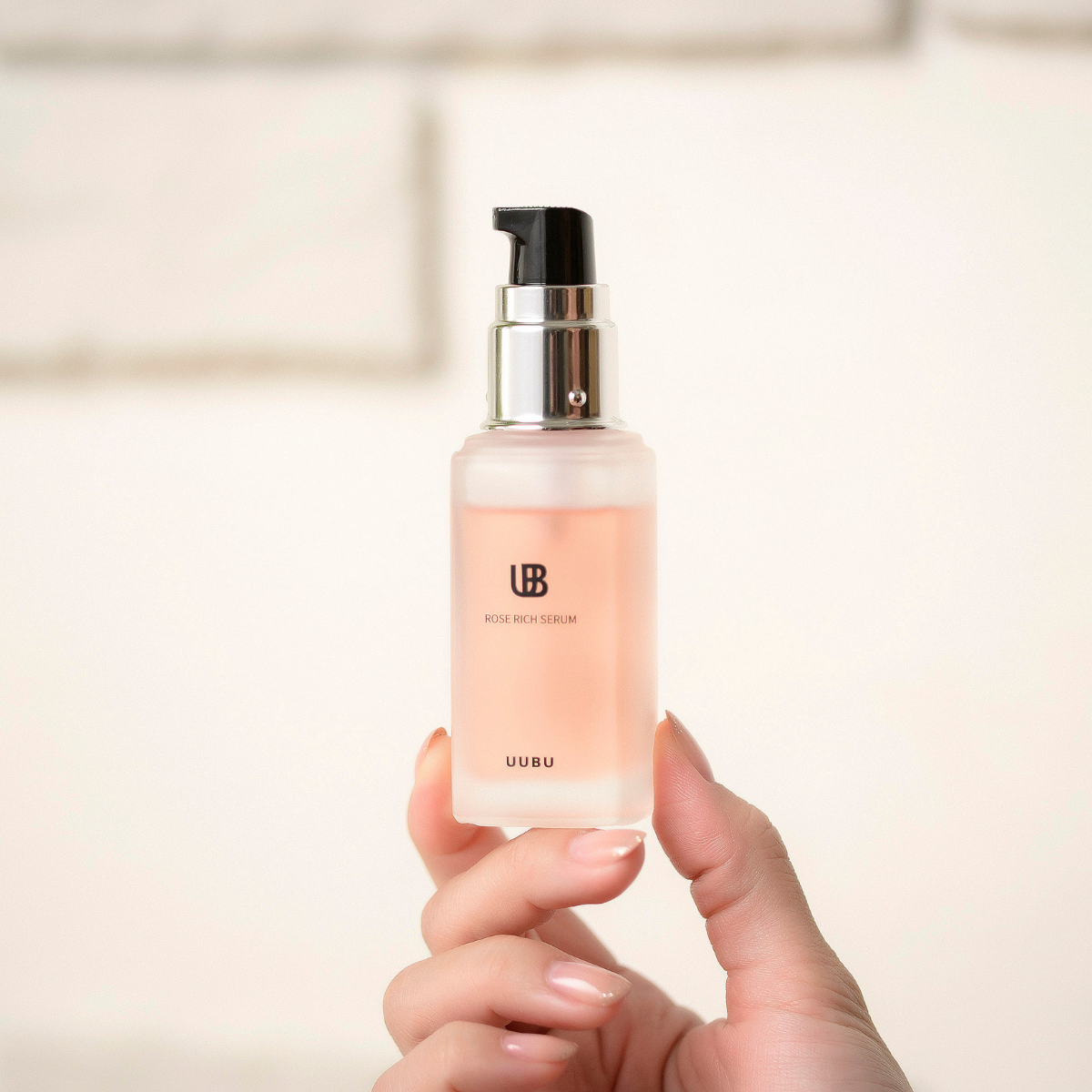 ウーブローズリッチセラム 32mL